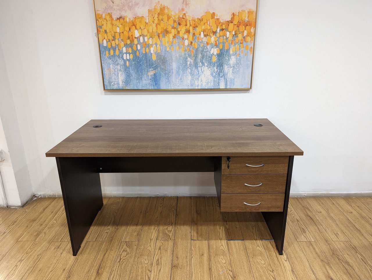 1.4M Standard Office Desk