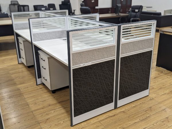 4-seater grey office workstation