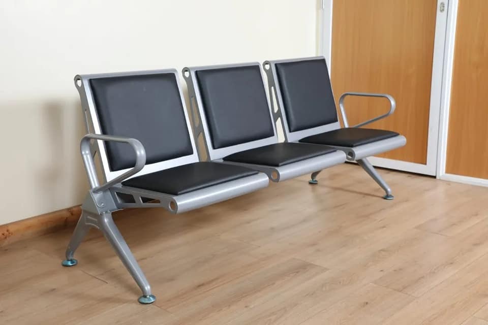 3-Seater Airport Style Waiting Bench - Image 2
